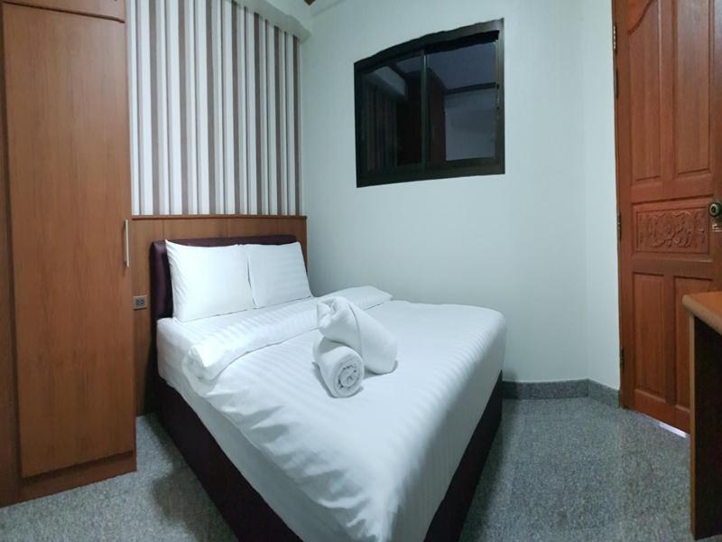 The Route Sriracha Hotel And Residence Ban Laem Chabang Ngoại thất bức ảnh
