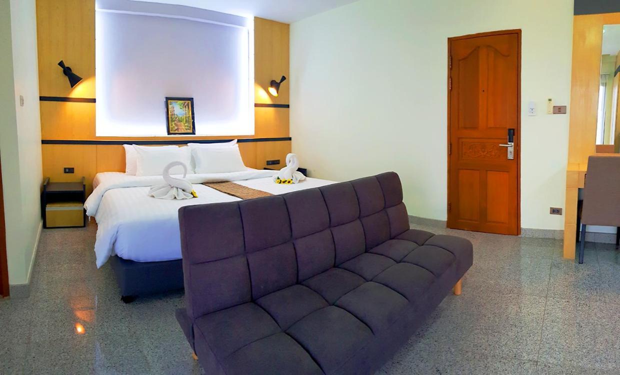 The Route Sriracha Hotel And Residence Ban Laem Chabang Ngoại thất bức ảnh