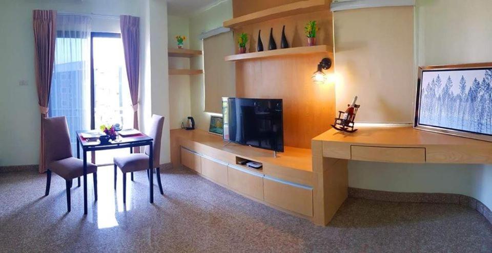 The Route Sriracha Hotel And Residence Ban Laem Chabang Ngoại thất bức ảnh
