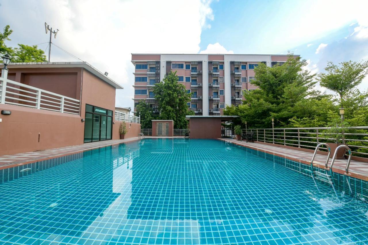 The Route Sriracha Hotel And Residence Ban Laem Chabang Ngoại thất bức ảnh