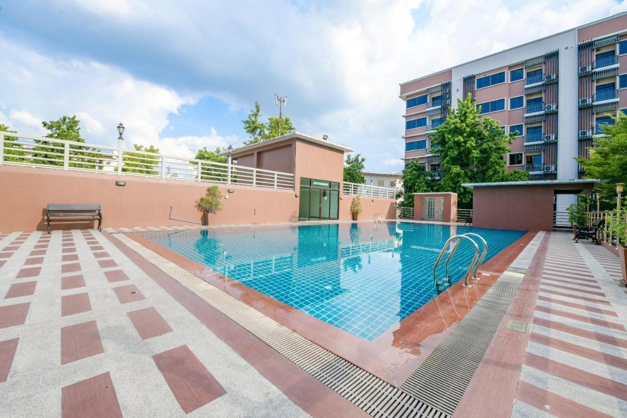 The Route Sriracha Hotel And Residence Ban Laem Chabang Ngoại thất bức ảnh